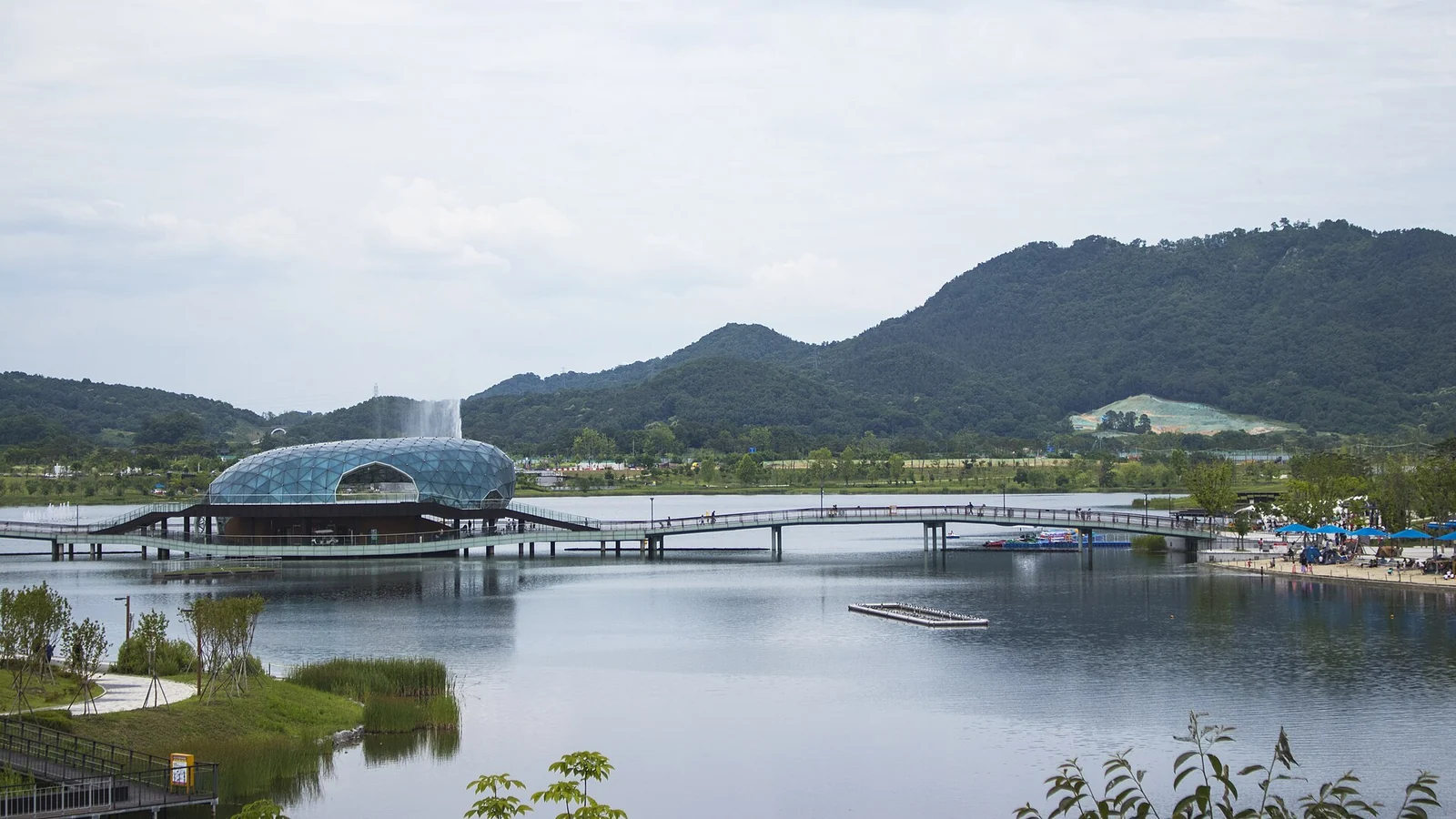 세종 호수공원 · Sejong Lake Park